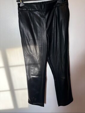 DKNY Jeans Black Elastic Waistband Faux Leather Detail